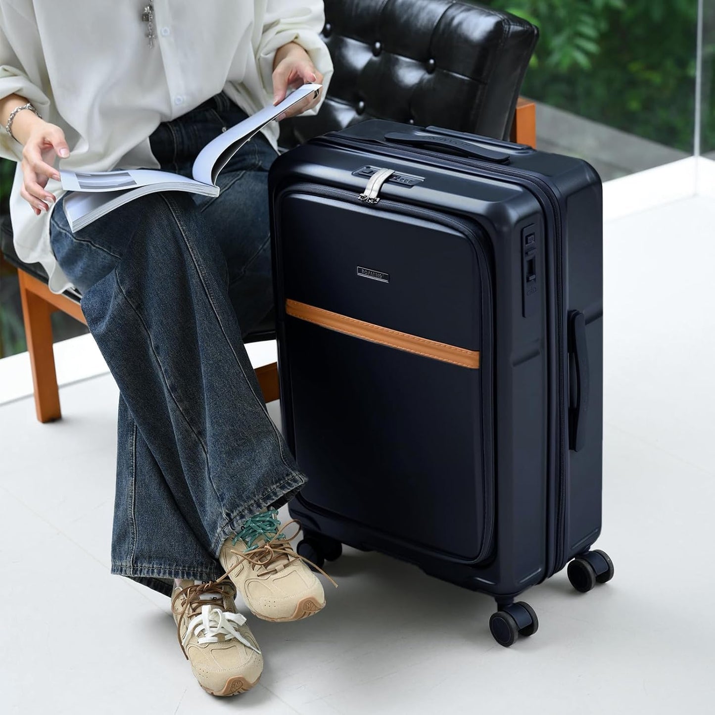 ROAMING Expandable 24-Inch Checked Luggage with Mute Brake Wheels Airline Approved Hard Shell Suitcases with Front Pocket Top Opening Luggage with TSA Lock for Short Business Travel, Glaze blue