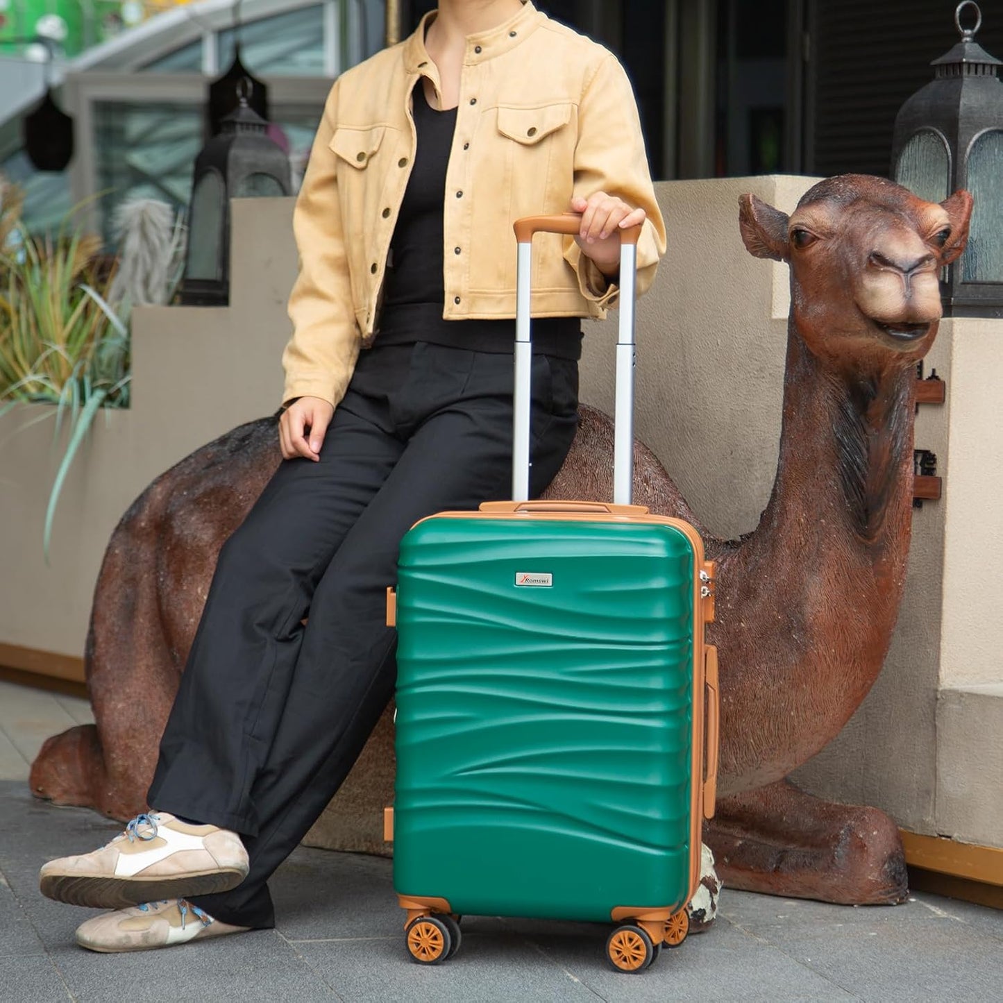 Romswi Expandable 24" Checked Luggage,Medium Hardshell Suitcase with Double Spinner Wheels for 20% More Space, Airline Approved Lightweight Hardside Luggage, Scratch-Resistant & YKK Zipper,Green