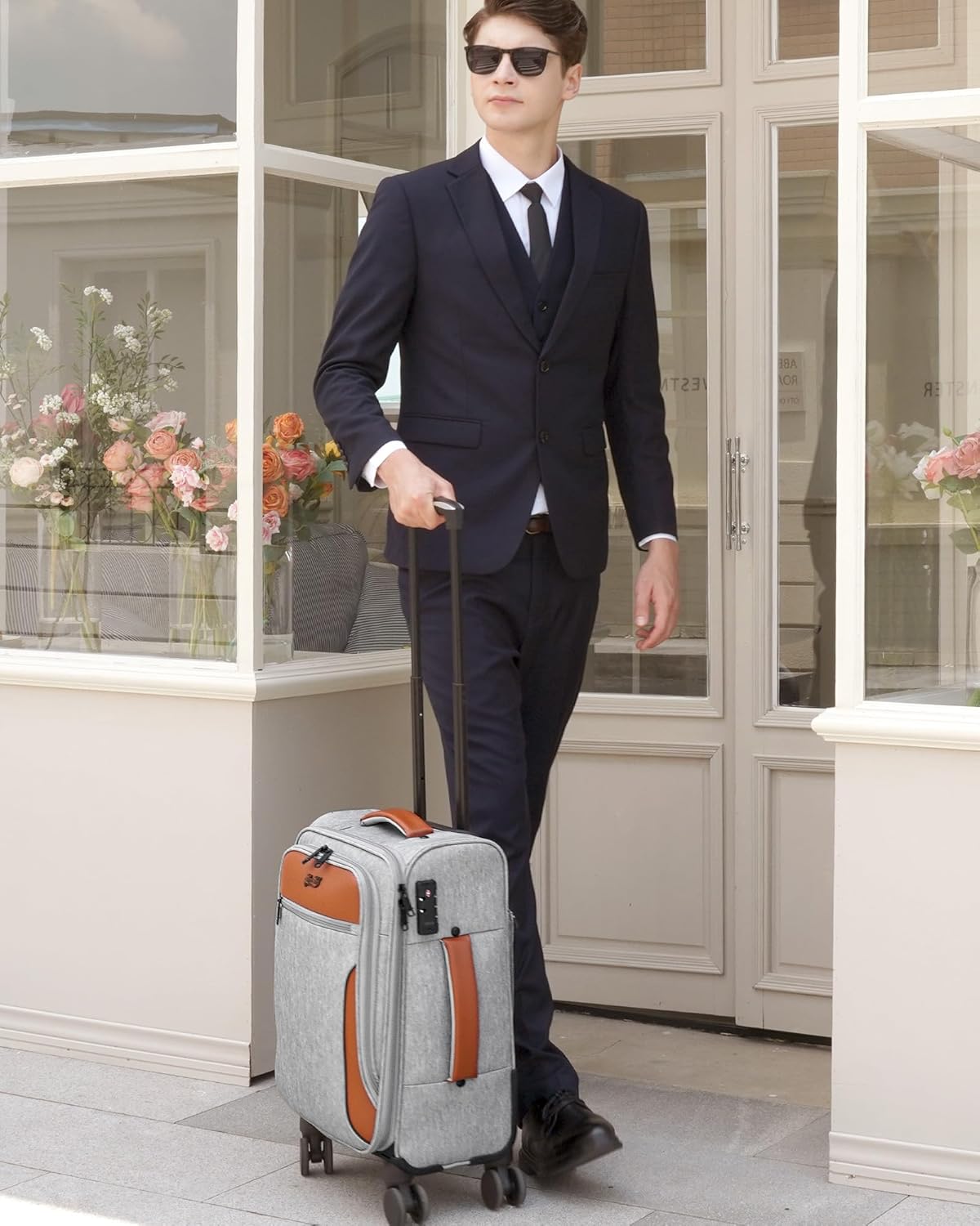 Carry On Luggage 22x14x9 Airline Approved, 20 Inch Softside Suitcase with 4 Pcs, Lightweight Luggage for Women Men with TSA Lock and 4 Spinner Wheels, Soft Side Carry-on Suitcases for Travel, Grey