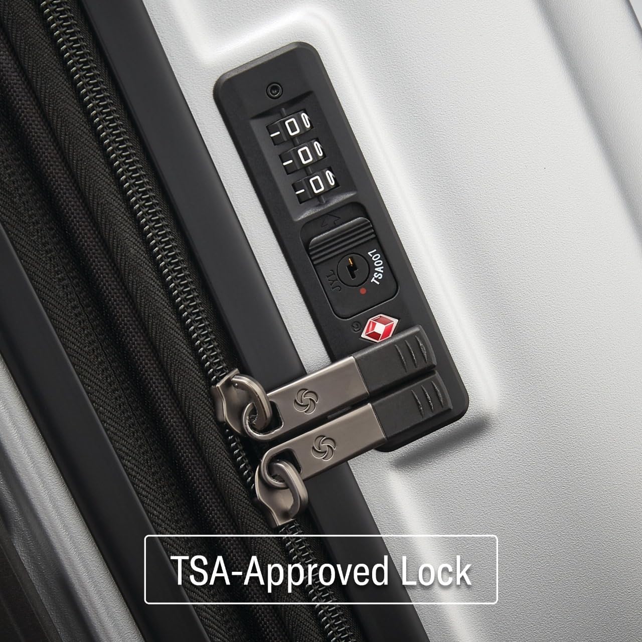 Samsonite Octiv Lightweight Hardshell 3-Piece Luggage Set (20/24/28) - Durable & Impact Resistant, 360° Aero Trac Spinner Wheels, Adjustable Telescopic Handle, Expandable, TSA Approved Lock - Silver