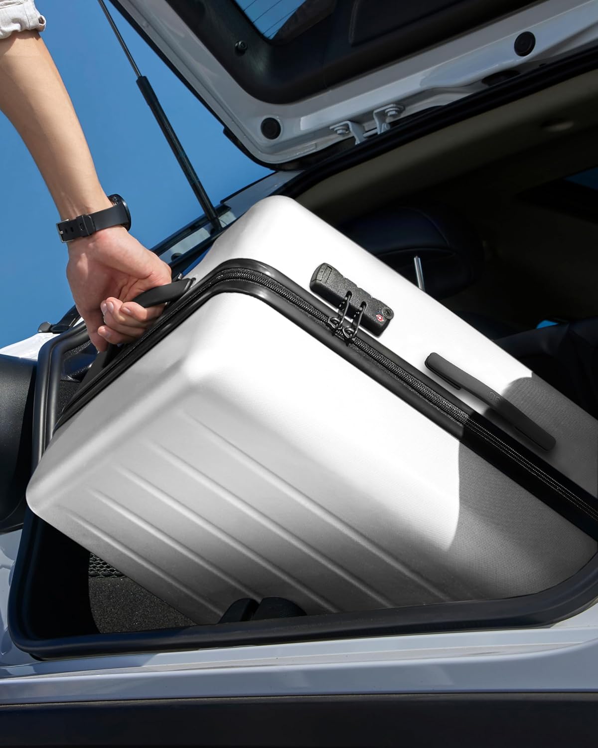 NINETYGO Carry On Suitcase, 20 Inch Carry-On Luggage with Double Spinner Wheels, Dry Wet Separate, PC Hard Case Suitcase, Lightweight Travel Luggage, TSA Approved (Solid White, Danube)