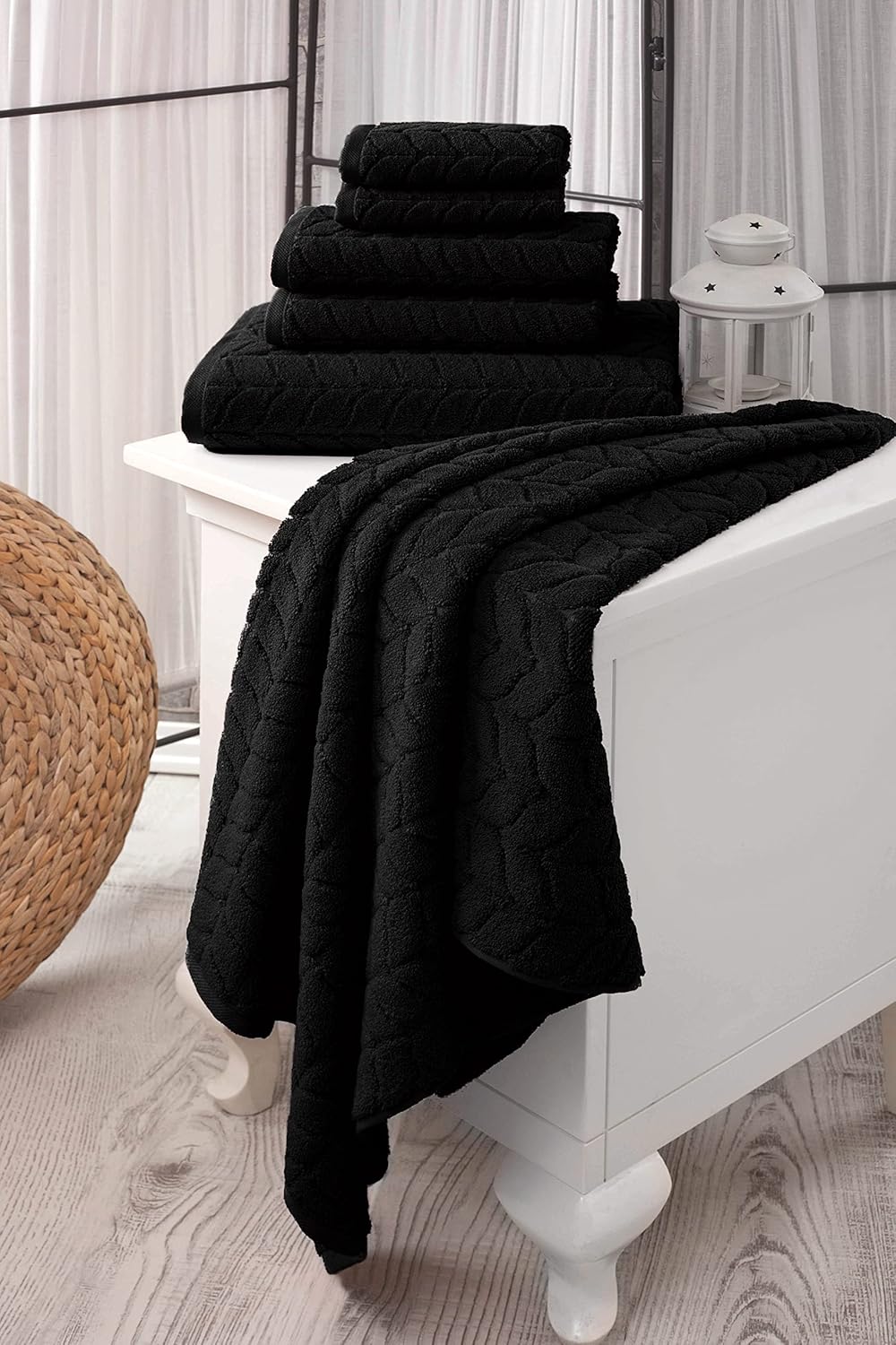 BAGNO MILANO Turkish Bath Towels, Soft Plush Jacquard Luxury Bath Towels, Quick Dry Towel Set (Black, 4 Pcs Hand Towel Set)
