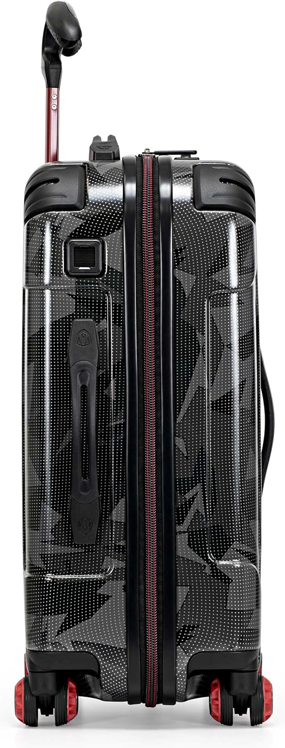 Traveler's Choice Maxporter II 22" Hardside Polycarbonate Spinner Carry-On Luggage, USB Port, TSA Lock, Gray Camo