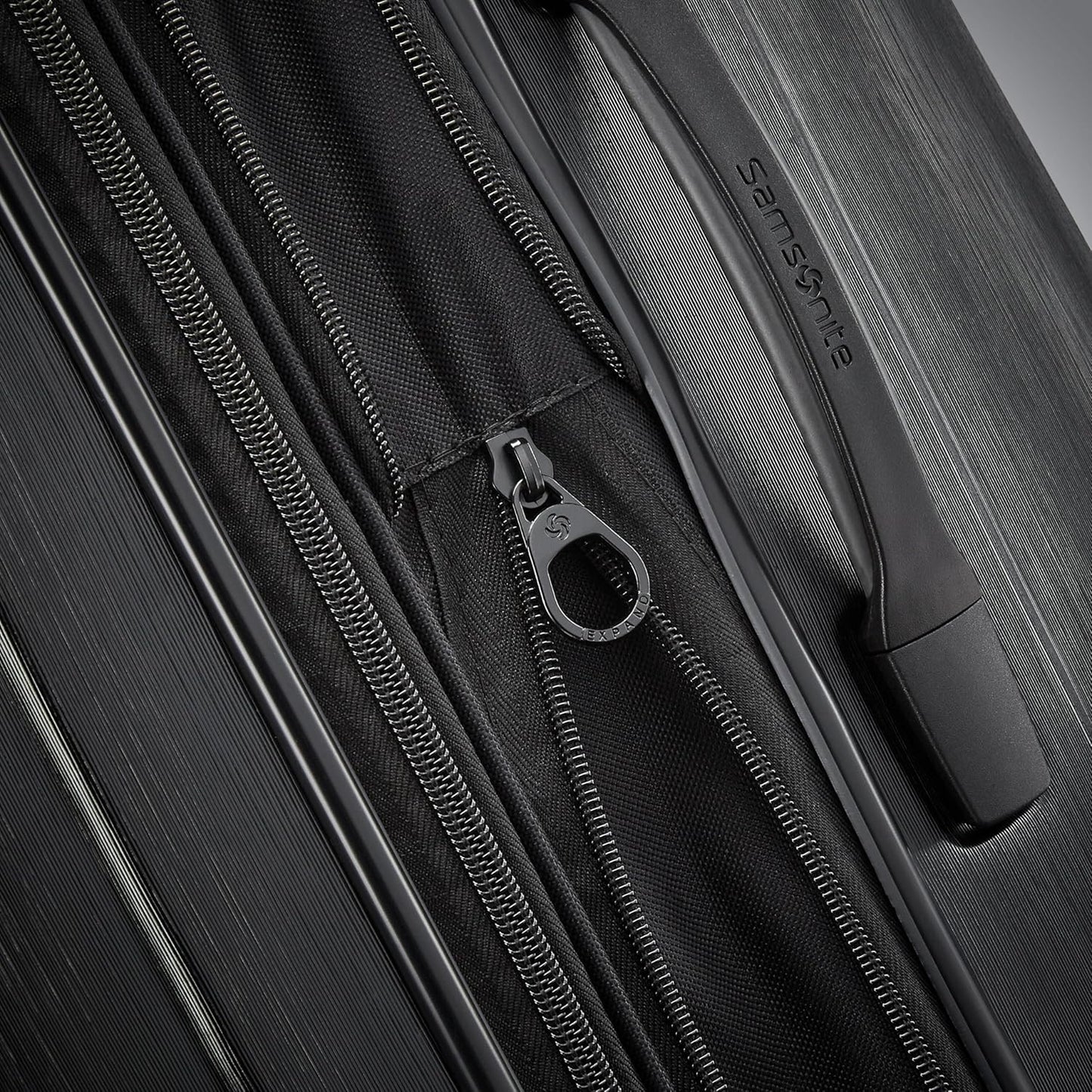 Samsonite Centric 2 Hardside Expandable Luggage with Spinner Wheels, Black, Checked-Medium 24-Inch